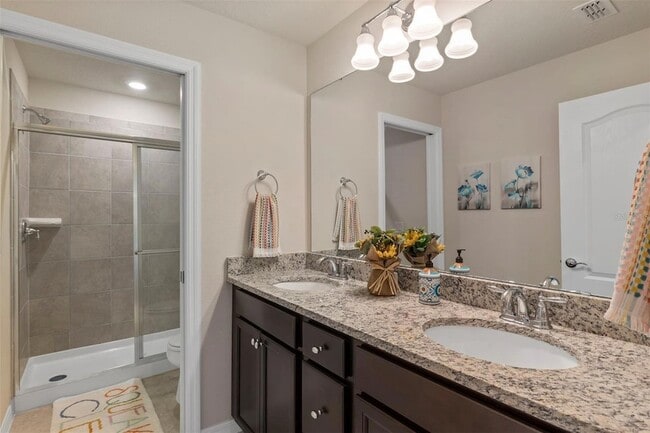 Building Photo - 7195 Oakmoss Loop