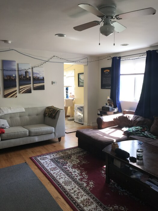 Building Photo - 123 Thorndike St