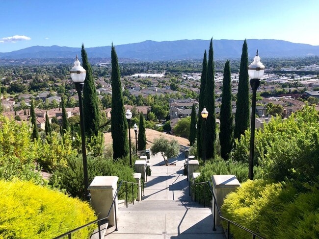 Building Photo - 2986 Lina St