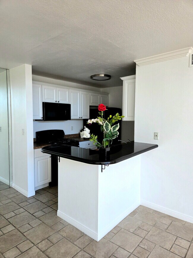 Building Photo - 5700 Etiwanda Ave