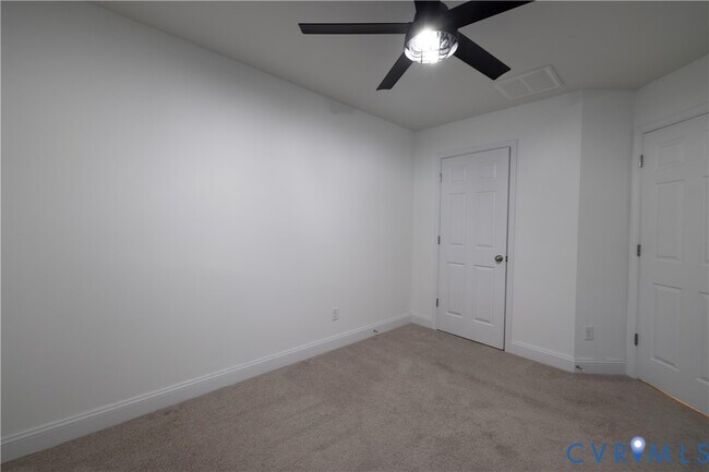 Building Photo - 6932 Leire Ln