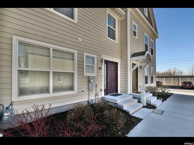 Building Photo - 183 Carrick Dr