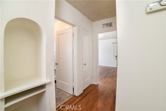 Building Photo - 1036 S Citrus Ave