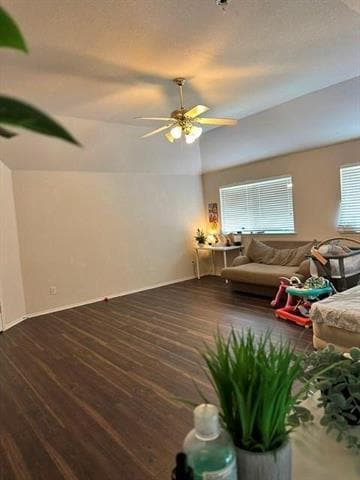 Building Photo - 8113 Spring Peaks Dr