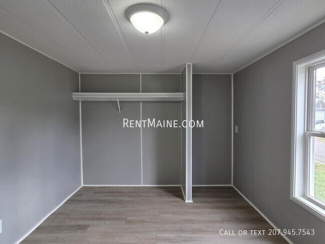 Building Photo - 41 Hatch St