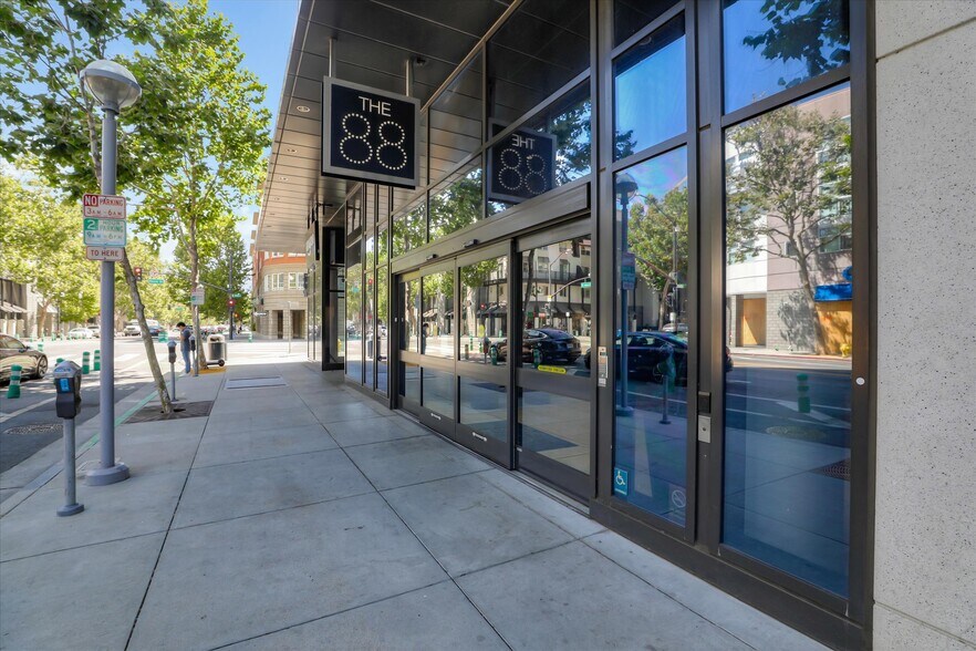E San Fernando entrance - 88 E San Fernando St