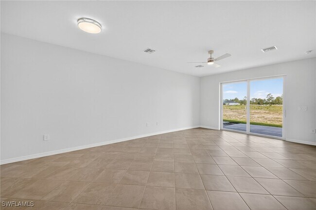 Building Photo - 14995 White Pearl Rd