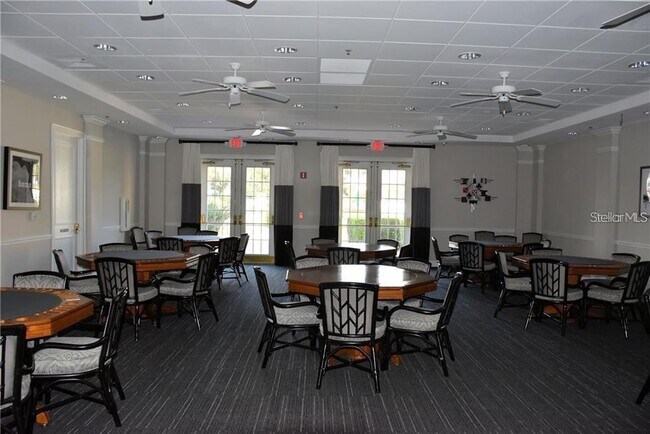 Building Photo - 2427 Caledonian St