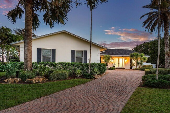 Building Photo - 5 Inlet Cay Dr