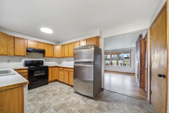 Building Photo - Amurao - 4216/4218 6th Ave NE Lacey, WA 98516