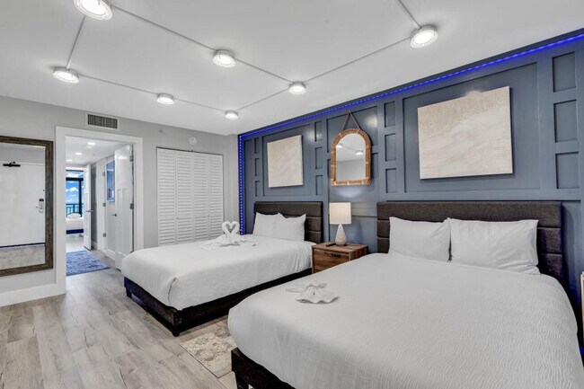 Building Photo - 2004 N Ocean Blvd