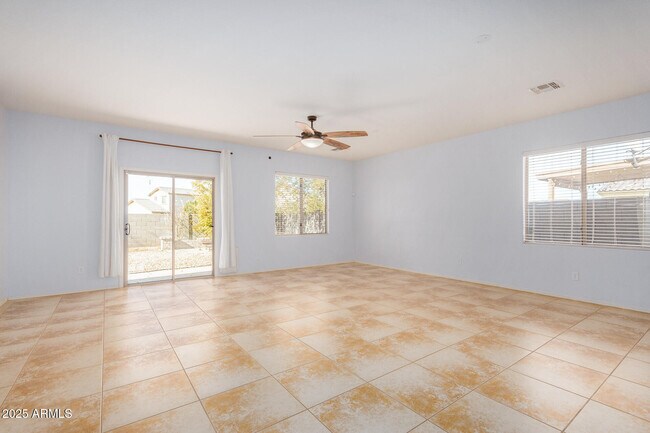 Building Photo - 42356 W Balsa Dr