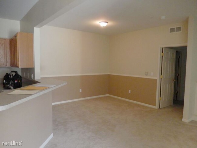 Building Photo - 2 br, 2 bath Condo - 29532 Nottingham Ct