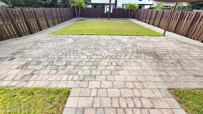 Building Photo - 10032 NW 87th Terrace