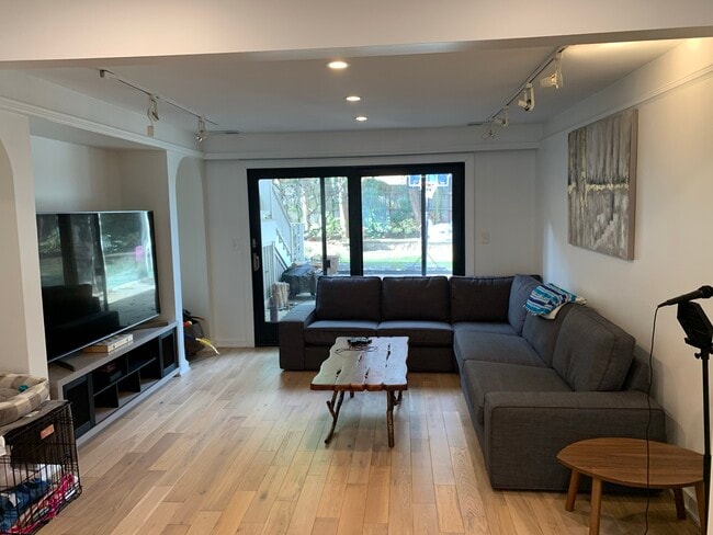 Building Photo - 4214 50th St NW