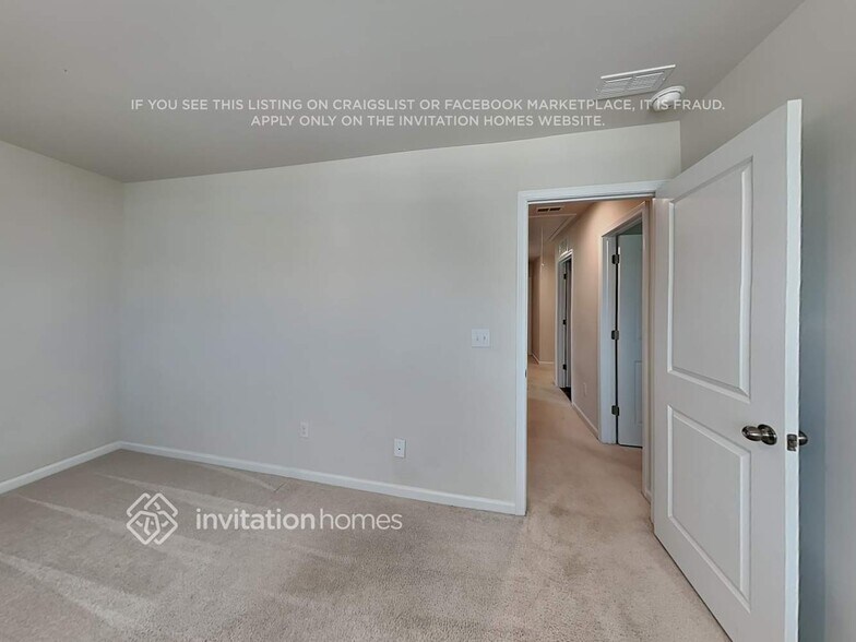 Building Photo - 2307 Pebble Close Ct