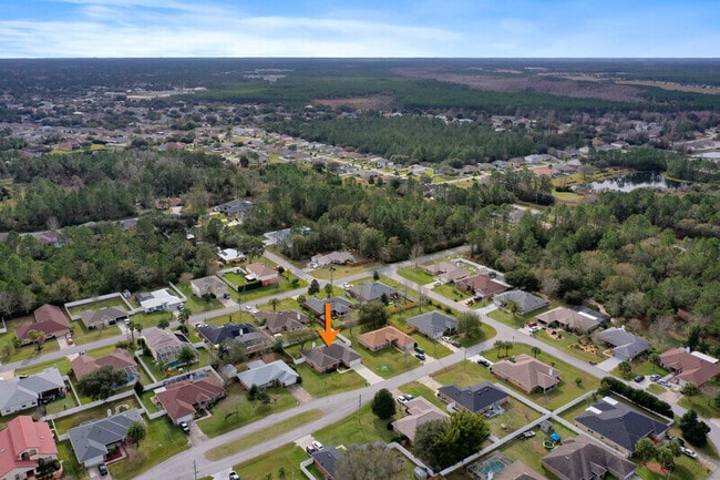 Building Photo - 6 Lemay Pl