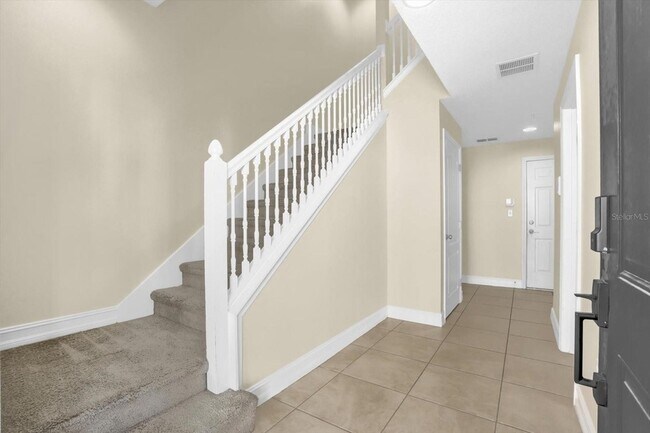 Building Photo - 4636 Messina Dr