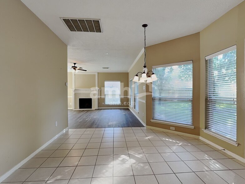 Building Photo - 30102 Canyon Side Ln