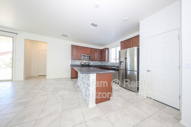 Building Photo - 4466 S Sunrise Bluff Way