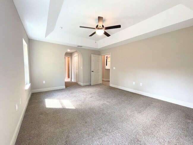 Building Photo - 8225 SW 135th Street Rd