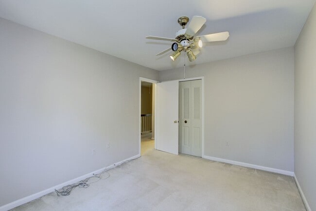 Building Photo - 11906 Shagbark Dr