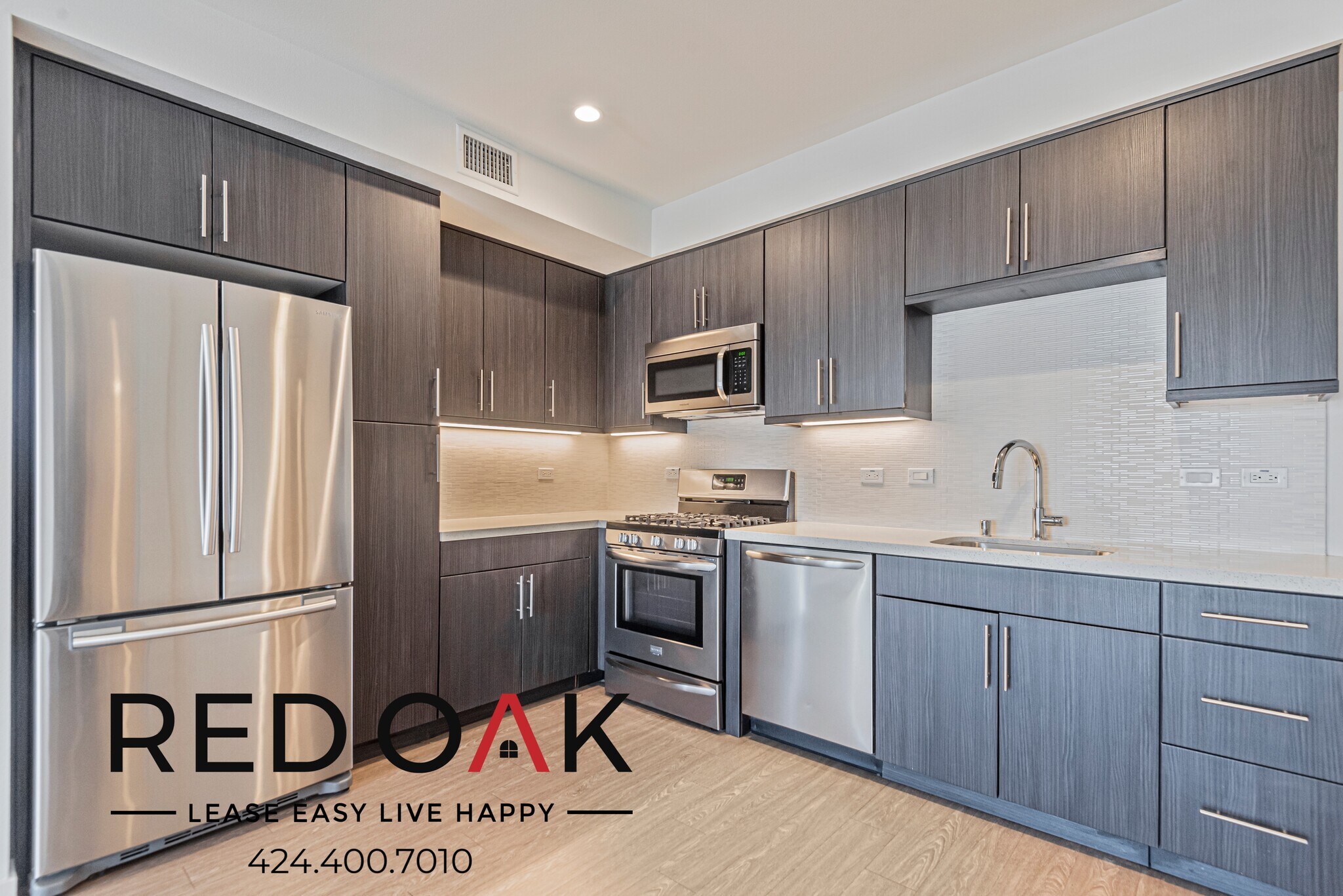 Building Photo - 11405 Chandler Blvd