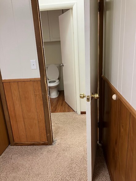 Building Photo - 150 Main St