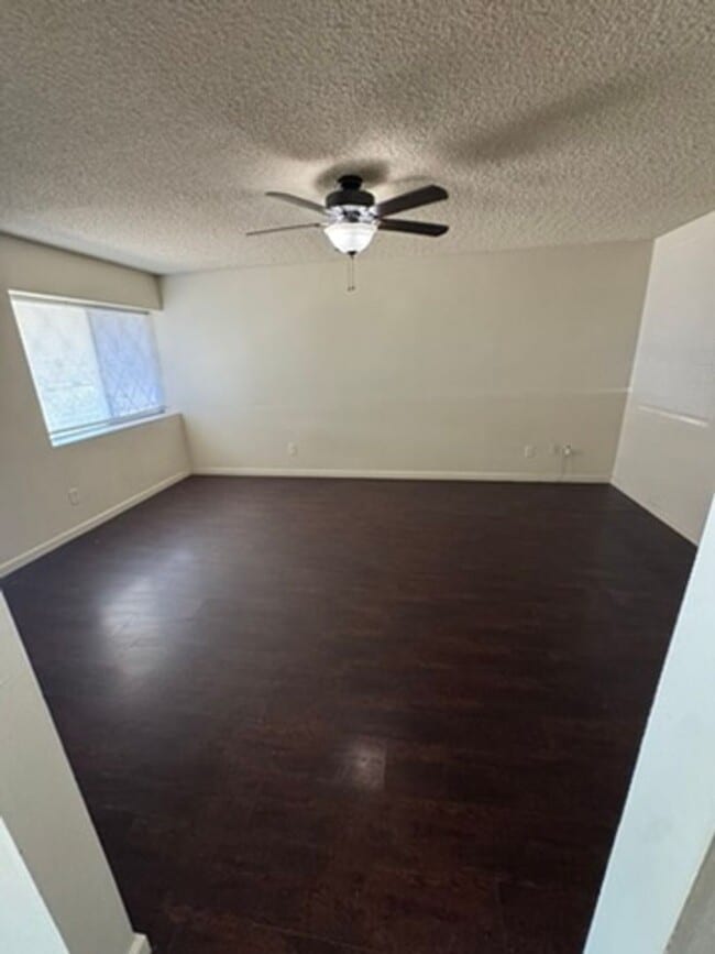Building Photo - 3233 Colgate Ln