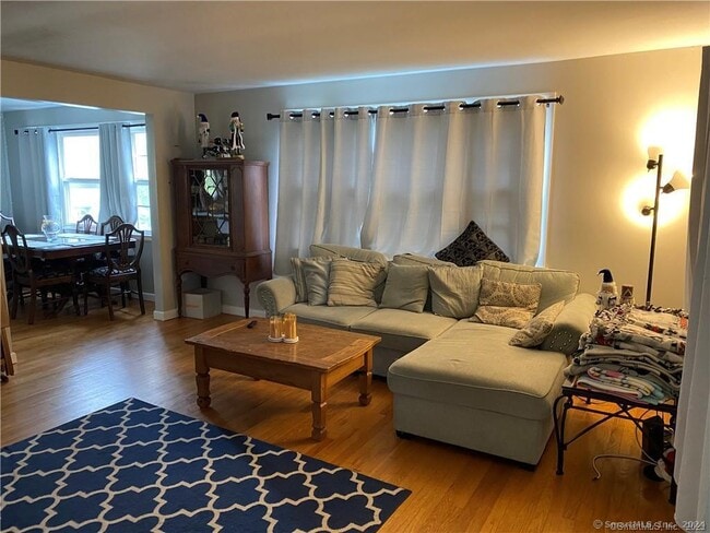 Building Photo - 46 Klarman Dr