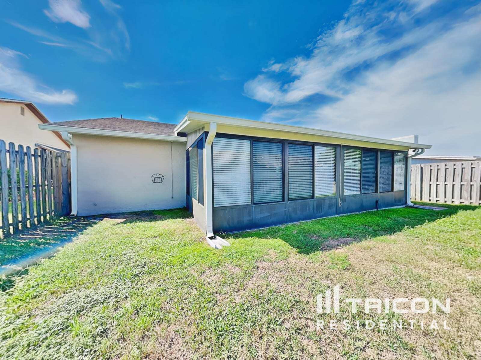 Building Photo - 4005 Cypress Landing S