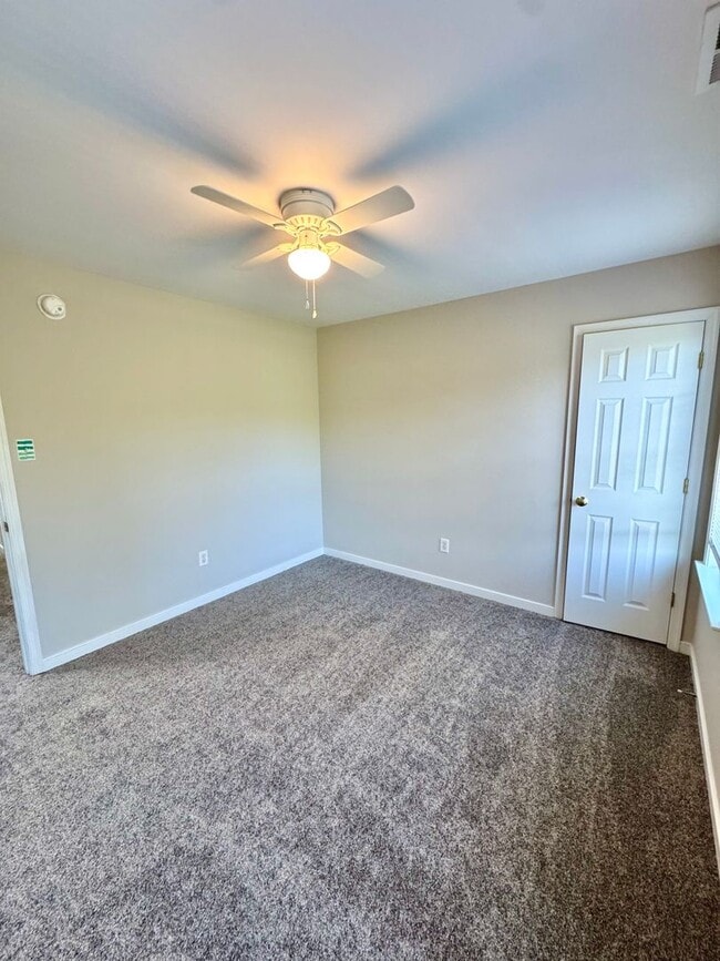 Building Photo - Move-in Ready! Beautifully Updated 4 Bedroom, 2.5 bath Home, located on a Quiet Cul-de-Sac in N. ...