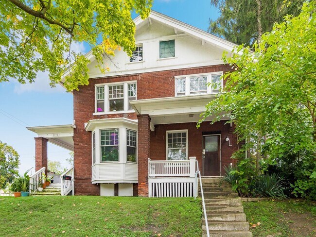 Building Photo - 2086-2090 N 4th St