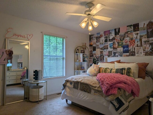 Building Photo - "Charming 3-Bedroom Retreat with 2 Full Baths in Tranquil Martin, TN"