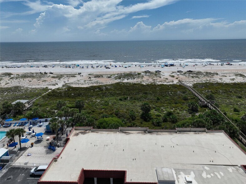 Building Photo - 880-A1A A1A Beach Blvd