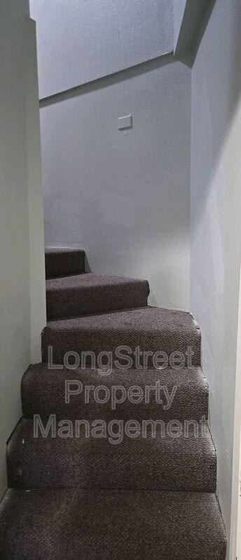 Building Photo - 1012 NW 34th St