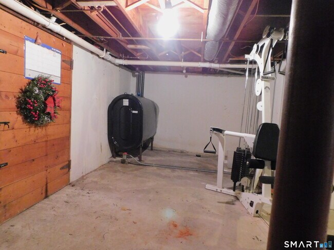 Building Photo - 125 Whittington Ave