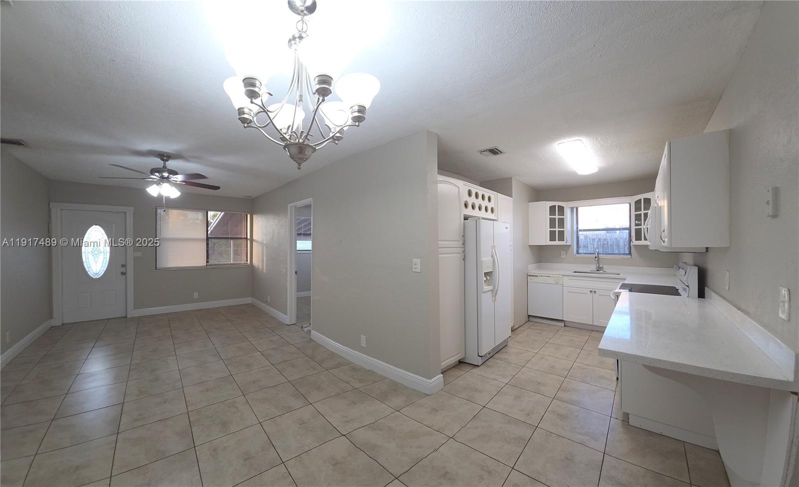 Building Photo - 4138 NW 12th Ter