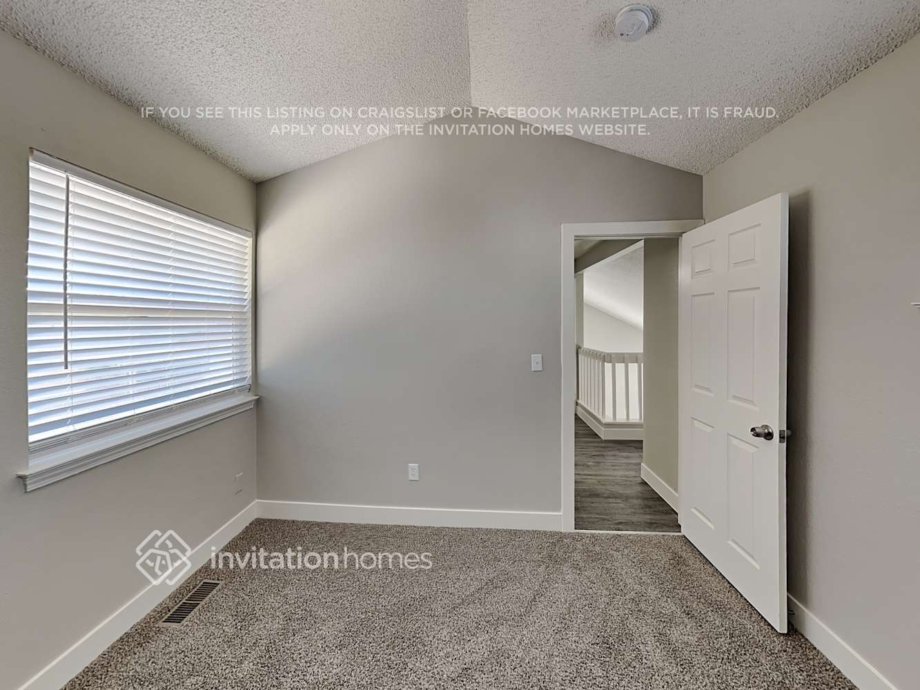 Building Photo - 493 Pucket Cir