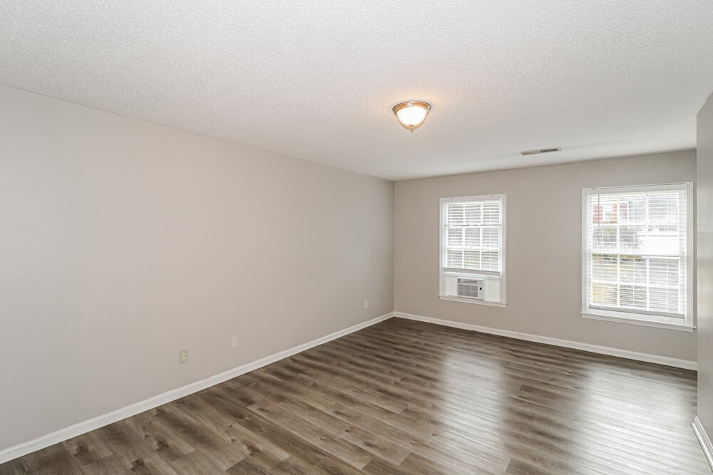 Building Photo - 329 Locust Grove Dr