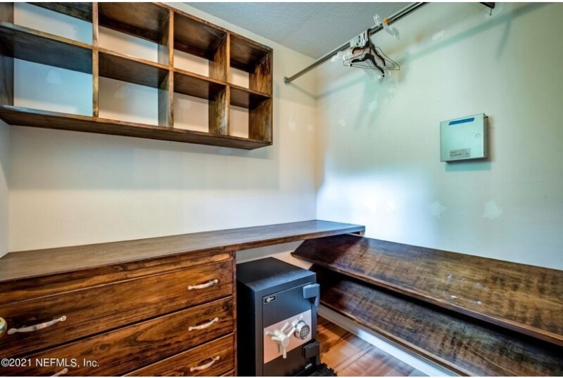 Building Photo - 12228 Black Walnut Ct