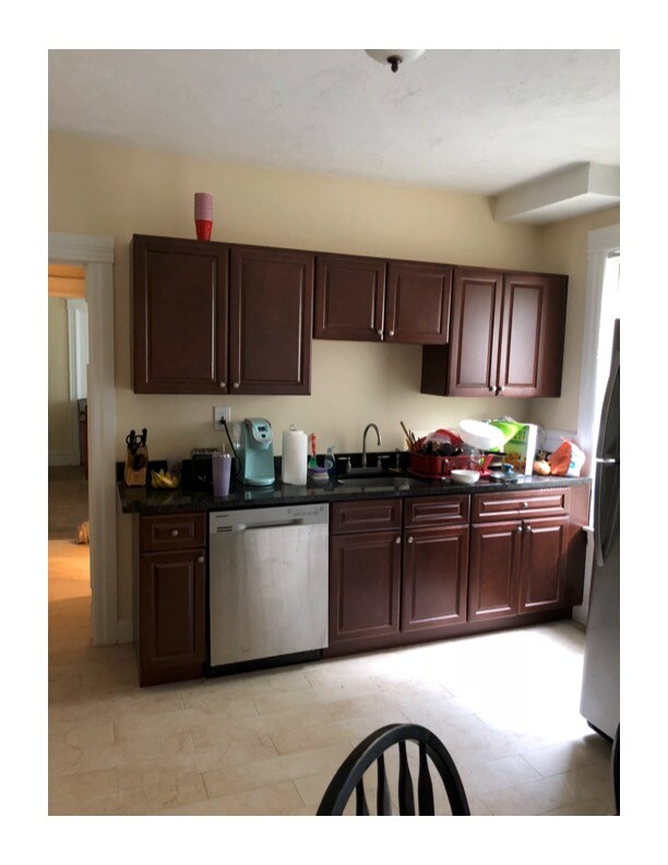 Building Photo - 146 West St