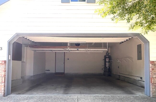 Building Photo - 18183 SW 135th Terrace
