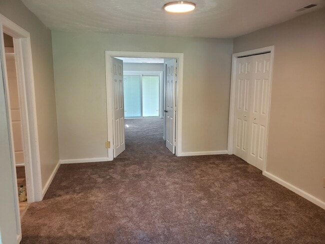 Building Photo - Haynes Tract