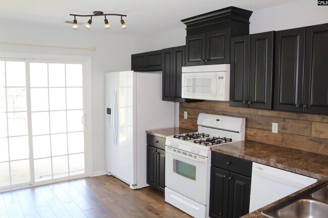 Building Photo - 166 Fair Haven Way