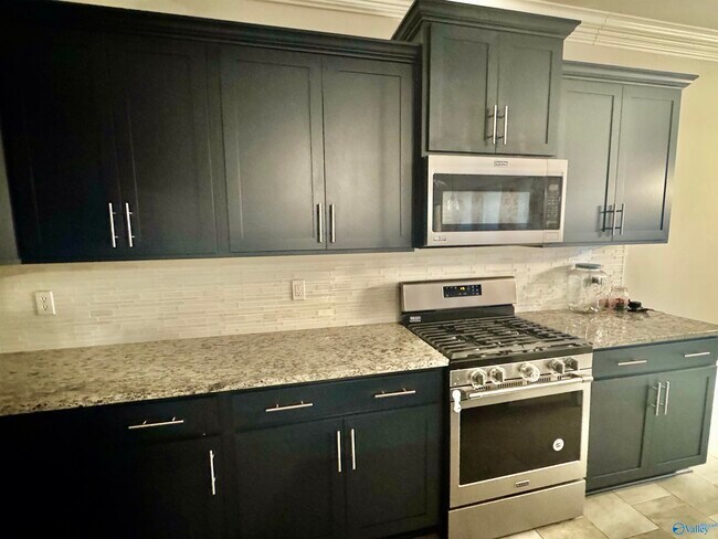 Building Photo - 12893 Hudbug Dr
