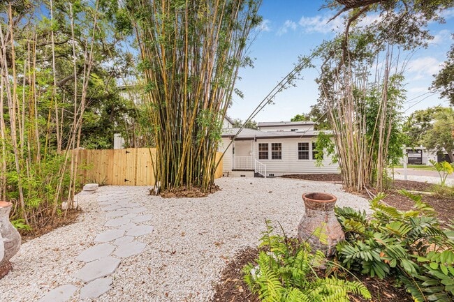 Building Photo - 106 OSE Rentals LLC