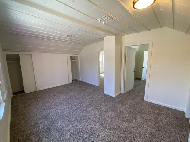 Building Photo - 2317 S Patterson St