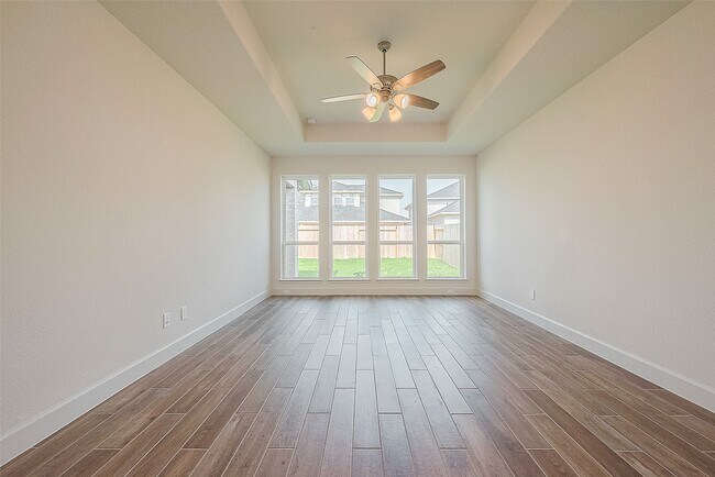 Building Photo - 29803 Breezy Pnes Lp