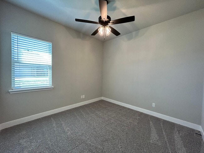 Building Photo - Azle Texas Homes For Rent "Azle ISD"